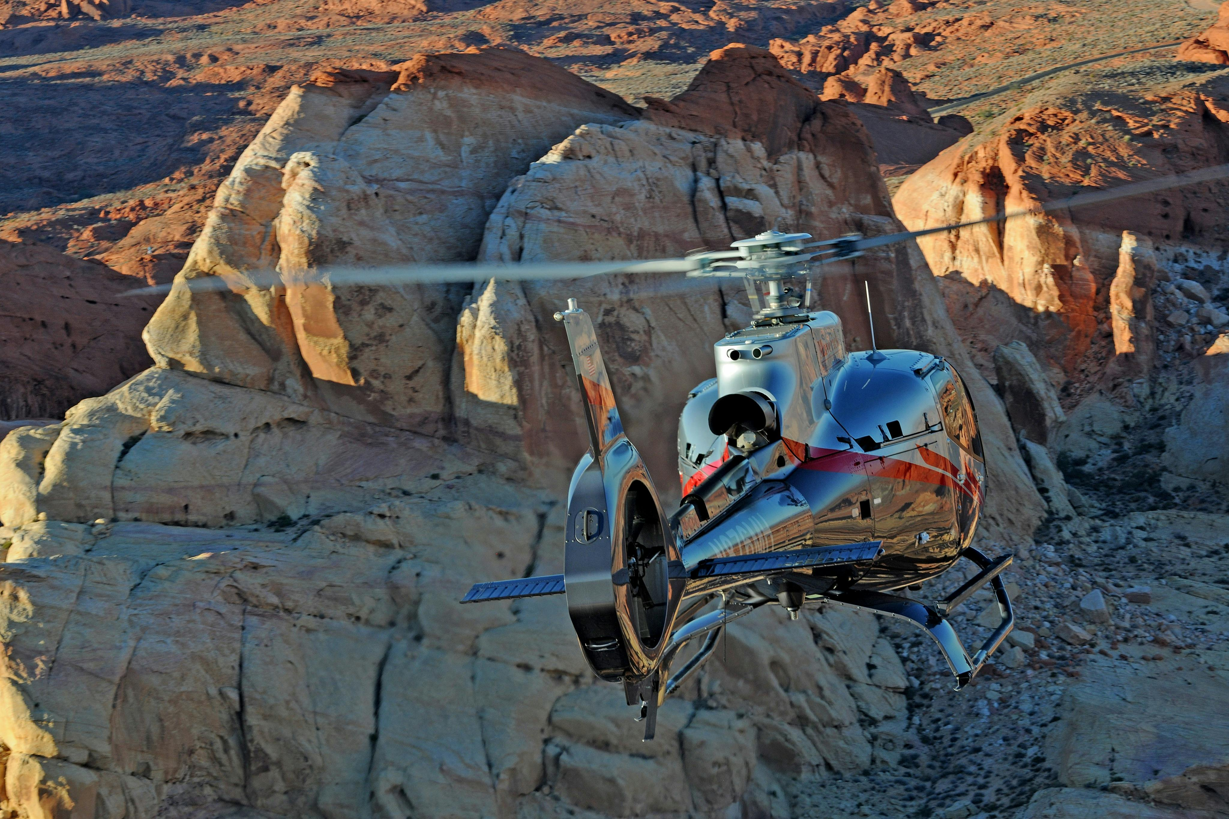 Grand Canyon: Helicopter Flight with Top & Bottom Landing + Snack & Champagne - Photo 1 of 8